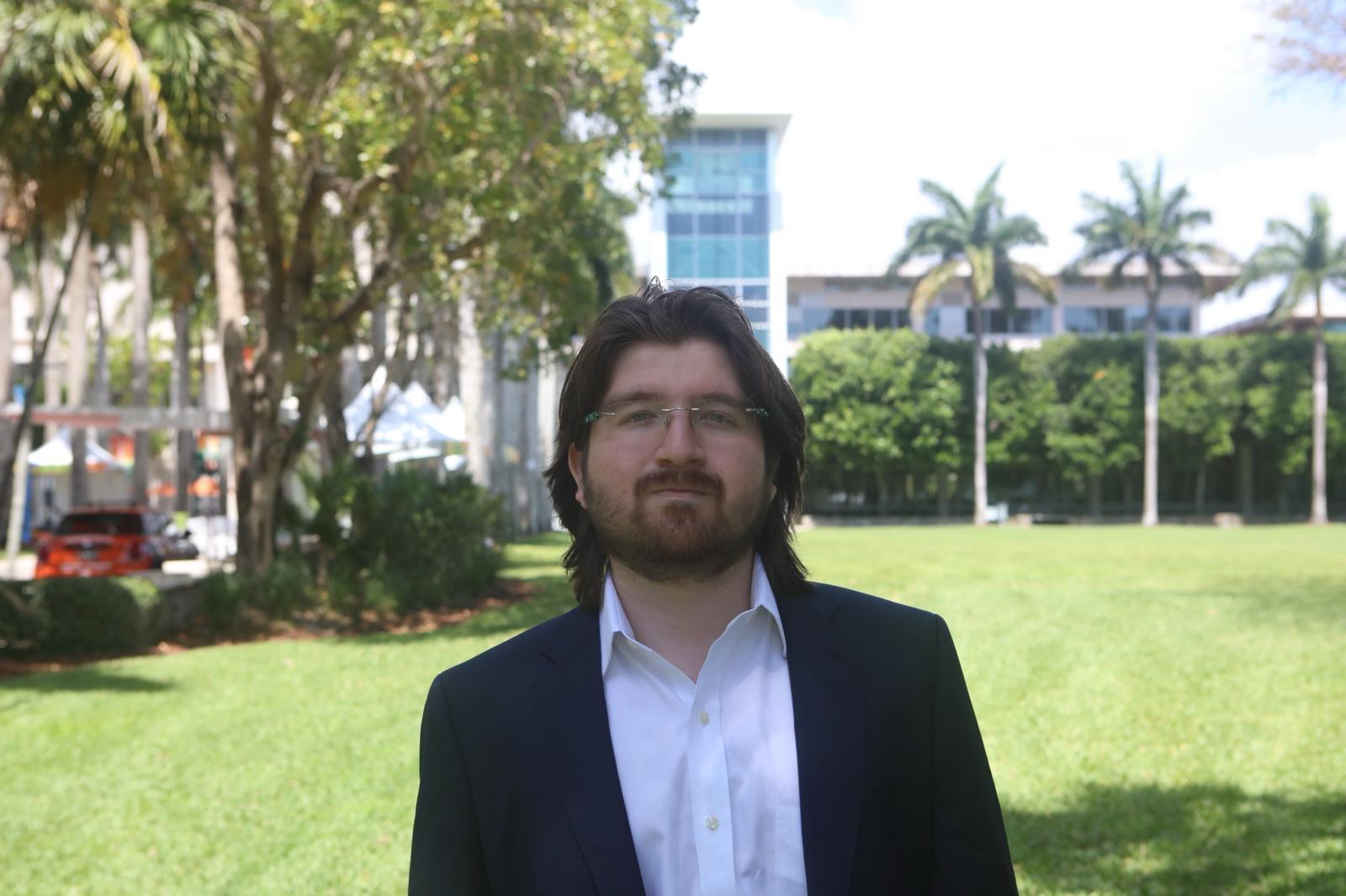 A picture of Simon Jaimes.